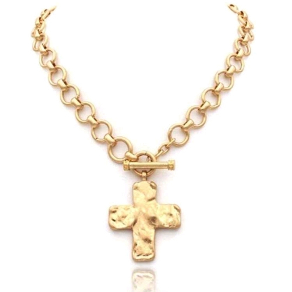 Gold Or Silver  Cross Pendant Necklace - Picture 2 of 11